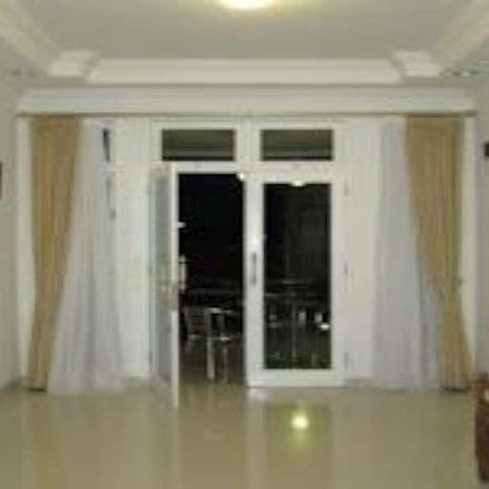 Ge Jacmart Homestay Makassar By Zuzu Exterior photo